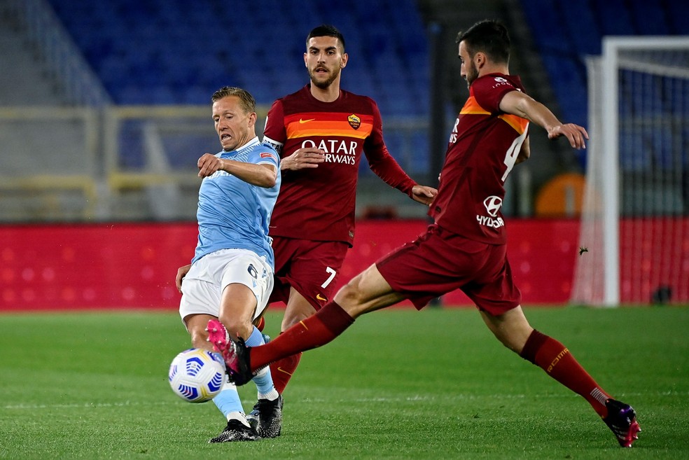 Apesar da idade, Lucas Leiva era peça importante no elenco da Lazio e tinha moral com a torcida italiana