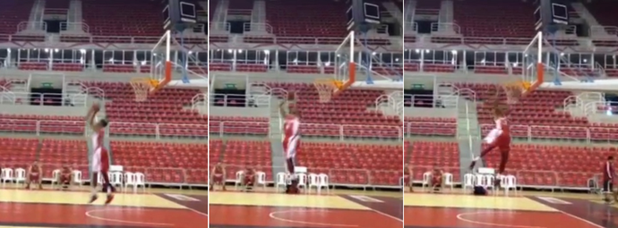 Com 360º, Holloway mostra estar pronto para acabar com a festa do Fla