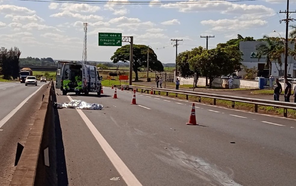 Vítima seguia no sentido Cândido Mota - Maracaí (SP) — Foto: Repórter Sidney/Reprodução