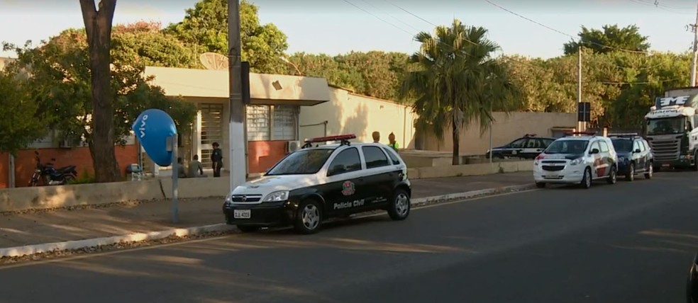 Delegacia de plantão de Santa Bárbara d'Oeste  — Foto: Carlos Velardi/EPTV