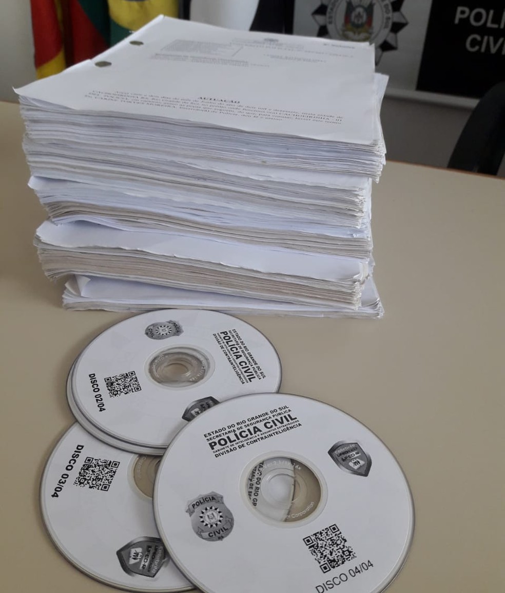 Inquérito do caso tem centenas de páginas (Foto: Polícia Civil/Divulgação)