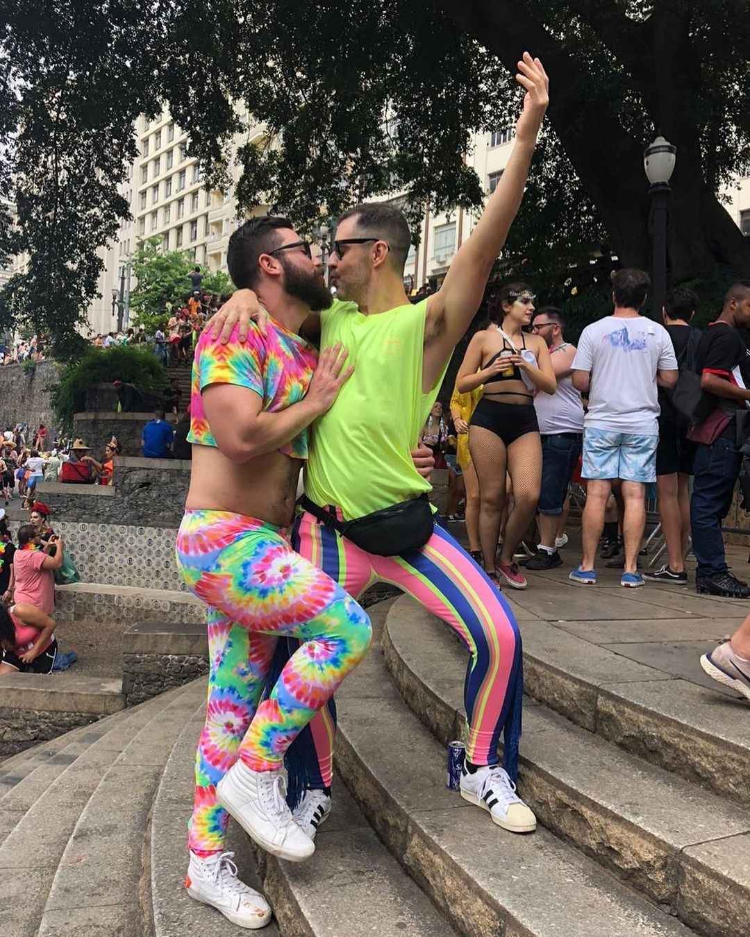 Uma conversa sobre orgulho LGBTI+ com Maurício Arruda (Foto: Reprodução/Instagram)