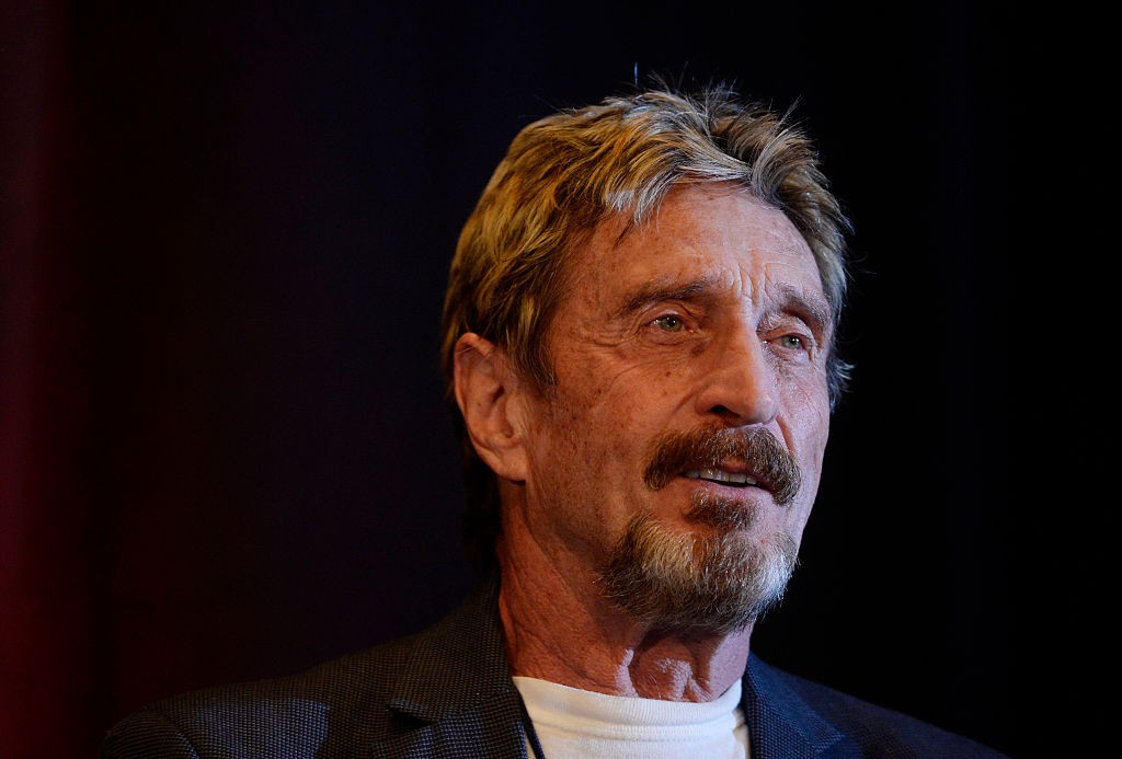DENVER, CO - MAY 11:  John McAfee founder of McAfee anti virus/security software was the keynote speaker for the 10th anniversary  Rocky Mountain Information Security Conference at the Colorado Convention Center in Denver. McAfee a candidate for president (Foto: Denver Post via Getty Images)