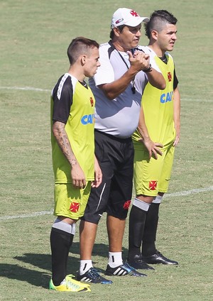 adilson batista vasco (Foto: Carlos Moraes/O Dia/Agência Estado)