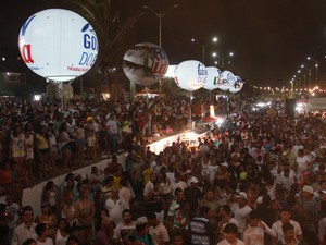 Público na Praia do Meio (Foto: Divulgação/Governo do Estado)