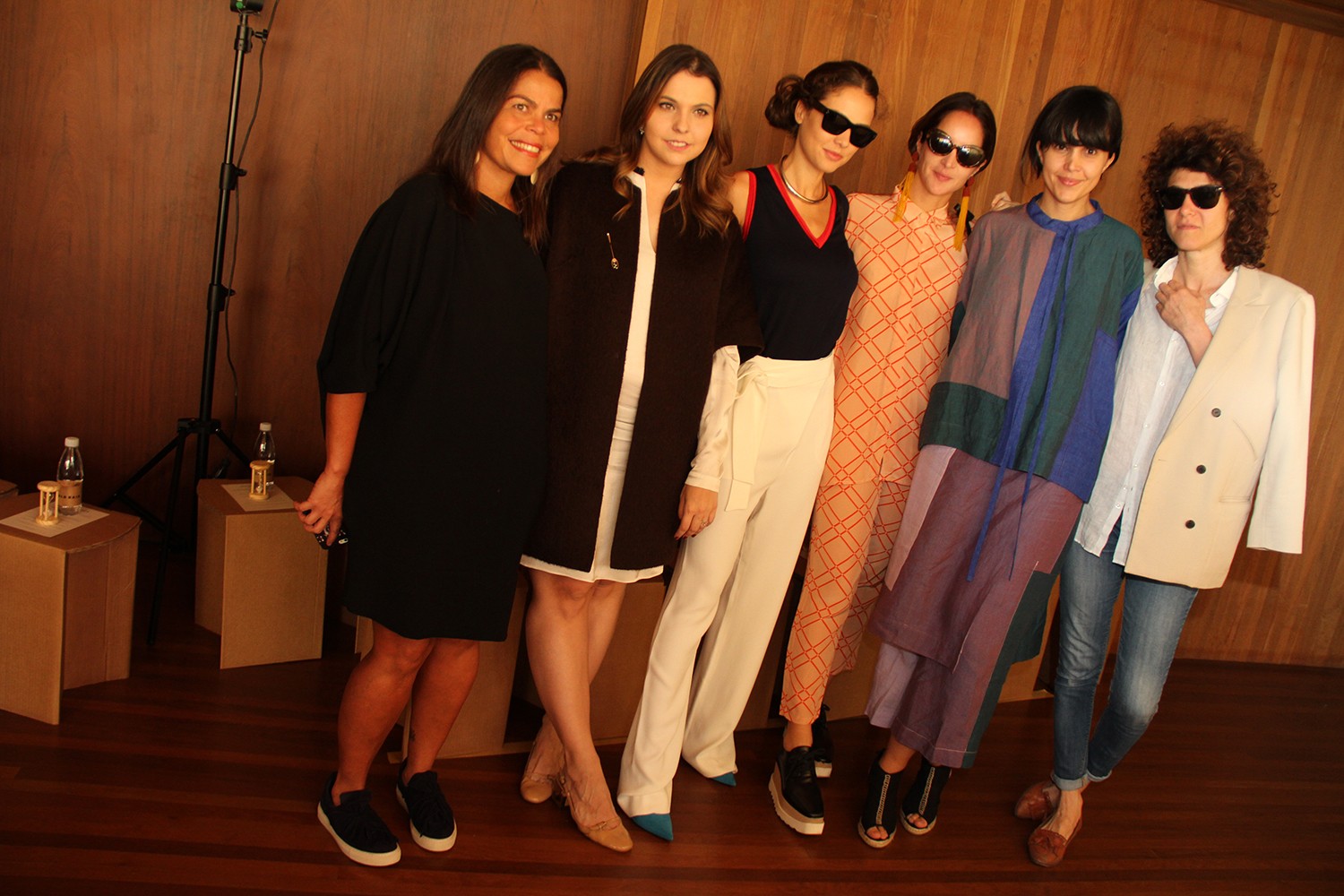 Daniela Falcão e Vivian Sotocorno, do Vogue team, com Giovanna Meneghel, Vanda Jacintho, Karina Motta e Camila Bossolan     