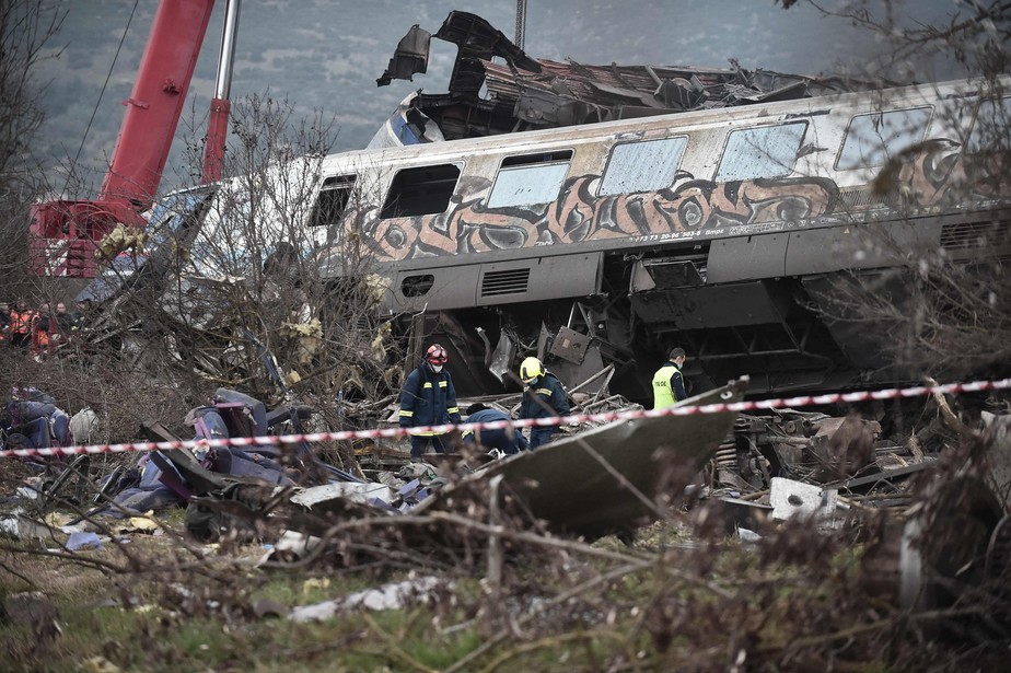 Gerente de estação de trem é preso após colisão que deixou dezenas de  mortos na Grécia | Mundo | O Globo