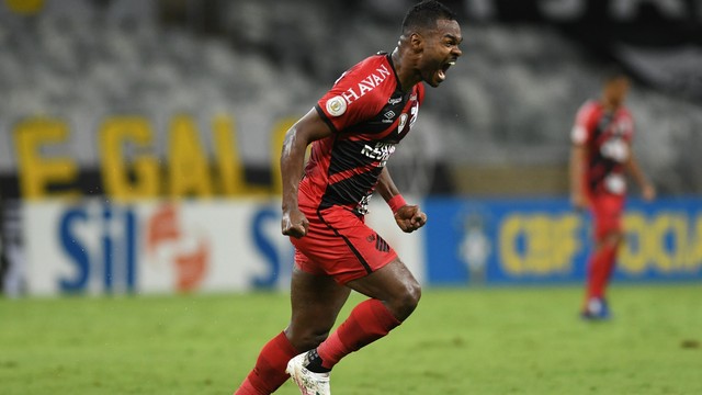 Athletico de Nikão dá um salto na tabela
