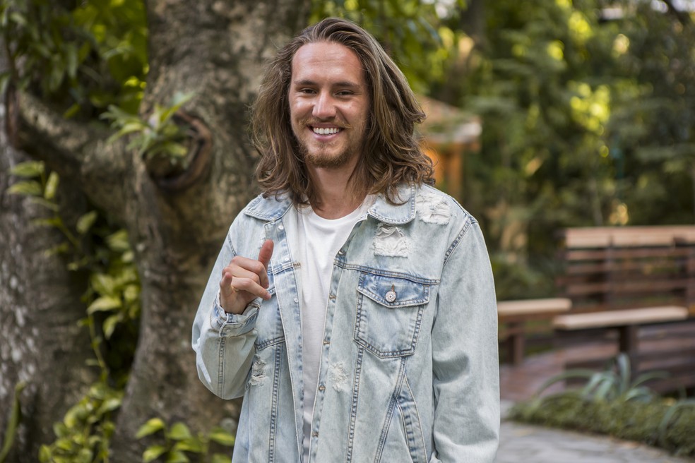 Vitor Kley Brinca Sobre O Cabelo Se Corto Viraria So Mais Um Cara Famosos Gshow