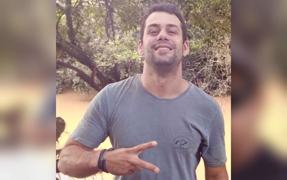 Morre jovem que pilotava moto atingida por motorista embriagado em Itapetininga — Foto: Facebook/ Reprodução