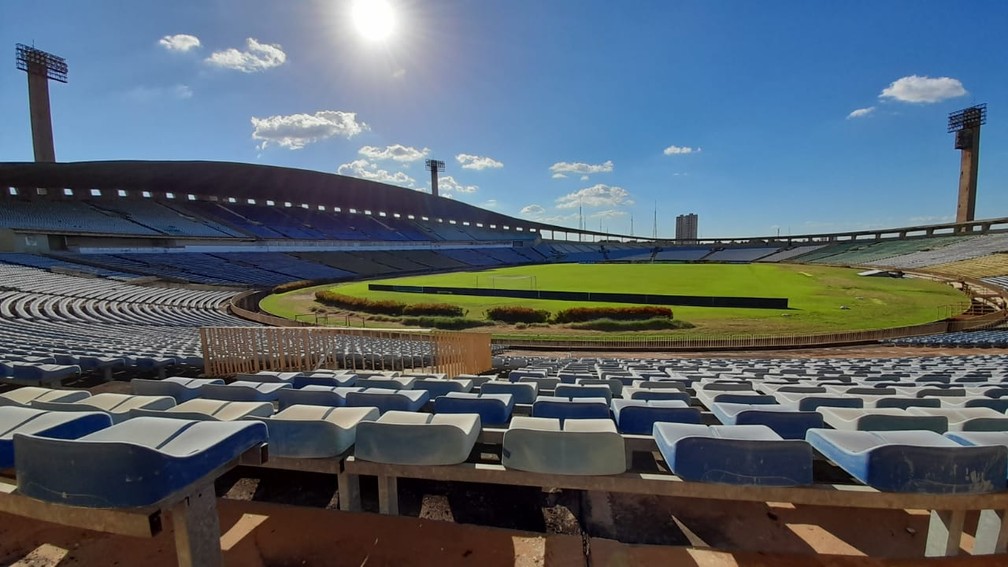 Estádio Albertão — Foto: Emanuele Madeira