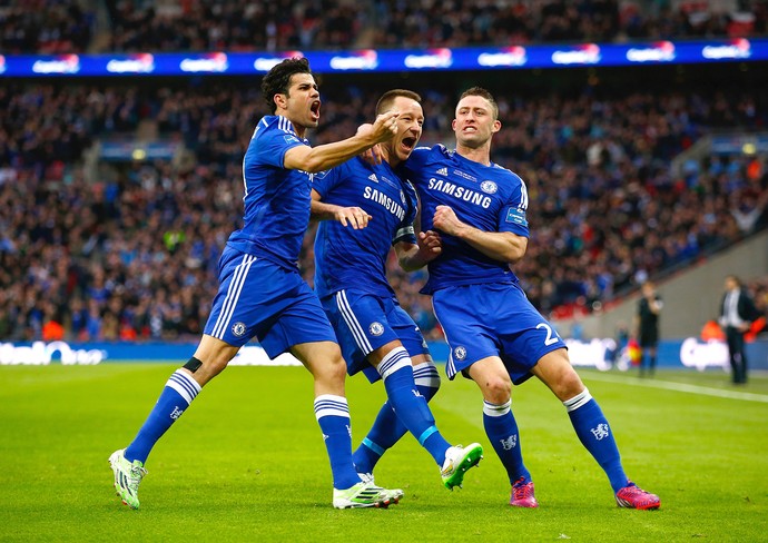 Terry comemoração, Chelsea x Tottenham (Foto: Clive Rose / Getty Images)