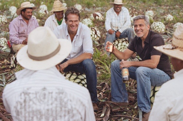 George Clooney na campanha da Casamigos (Foto: Divulgação )