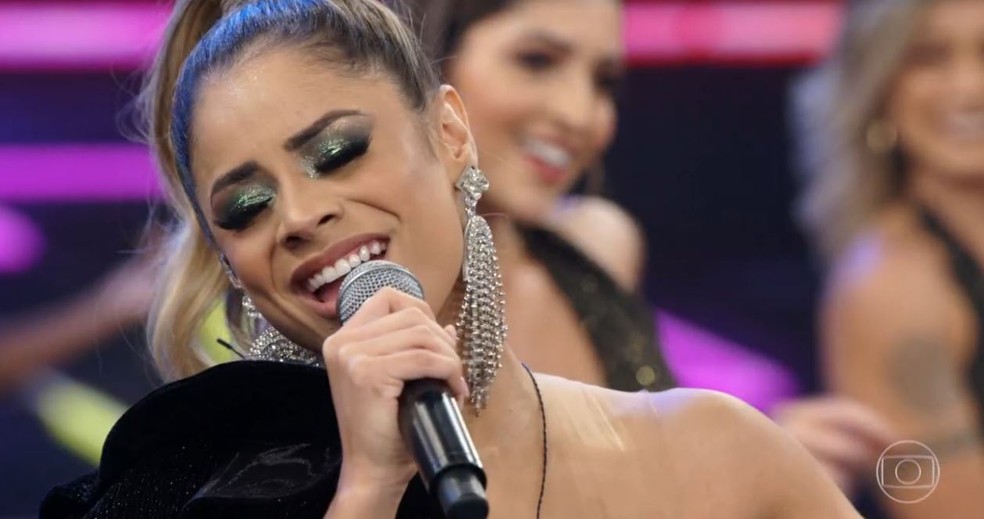 Lexa se apresenta no Domingão pela segunda vez — Foto: Gshow