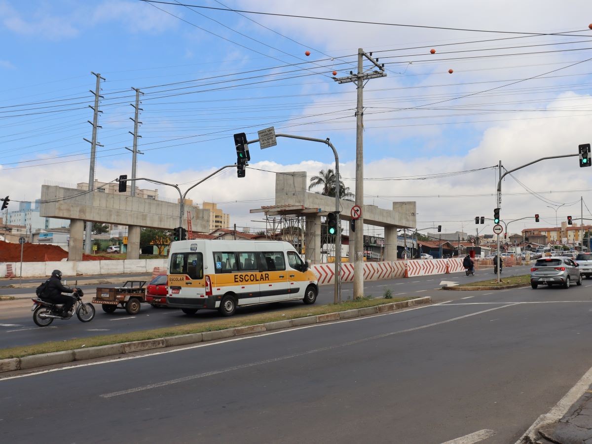 Avenida John Boyd Dunlop, em Campinas, tem trechos bloqueados para obras nesta quinta; veja desvios