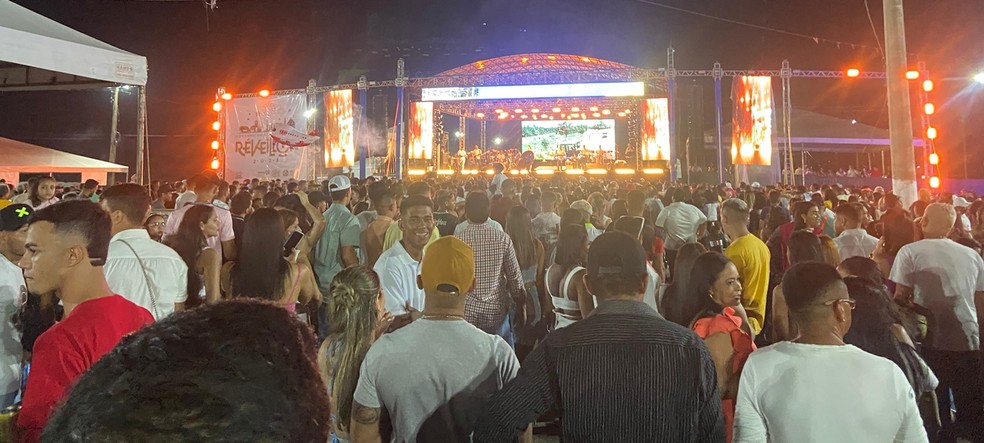 Festa da virada no estacionamento da Arena da Floresta, em Rio Branco (AC) — Foto: Bruna Kéren/Arquivo Pessoal
