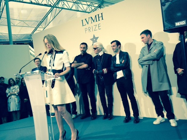 LINE-UP OF  LVMH JUDGES AWAIT THE ANNOUNCEMENT OF THE LVMH YOUNG FASHION DESIGNER PRIZE  (Foto:  )