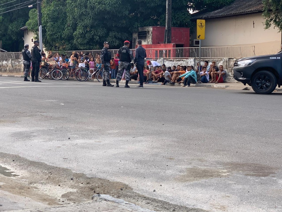 Bope faz operação em prédios ocupados por venezuelanos no Centro de Boa ...