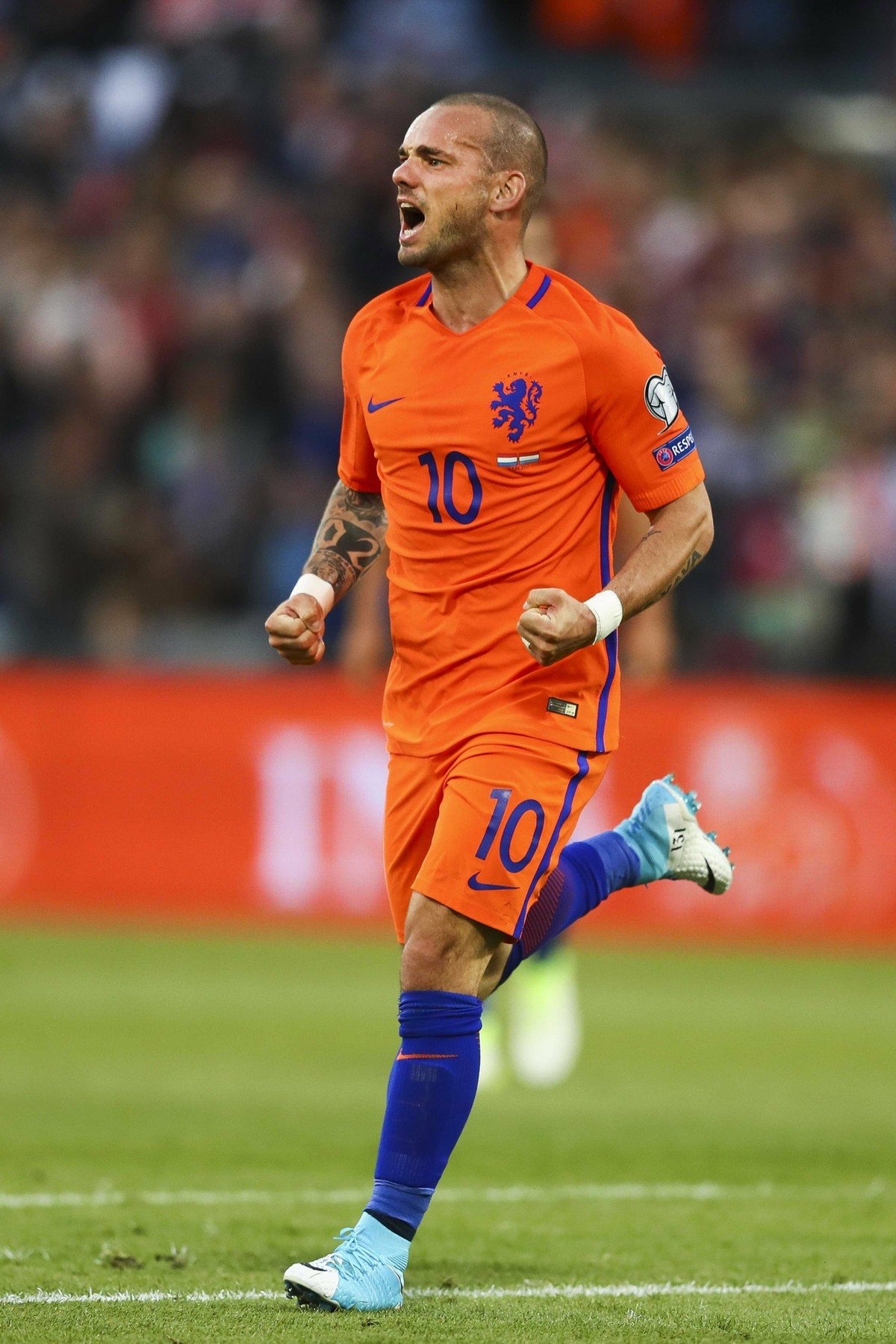 Holandês Sneijder acerta transferência para clube do Catar ...