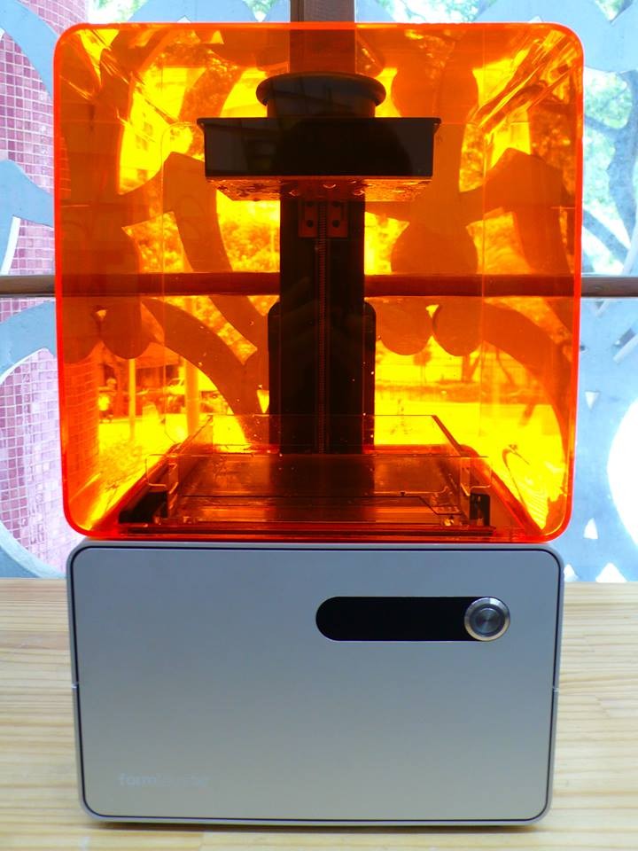 Impressora 3D utilizada no Garagem Fab Lab (Foto: Reprodução)