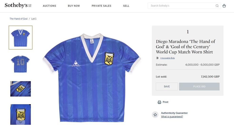 Camisa que Maradona usou na Copa quando fez o gol com a mão em site de leilão — Foto: Reprodução/Sotheby's