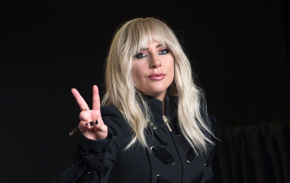 Lady Gaga participa de uma coletiva de imprensa para promover o filme 'Gaga: Five Foot Two' no Festival Internacional de Cinema de Toronto, em Toronto, no Canadá (Foto: Valerie Macon/AFP)
