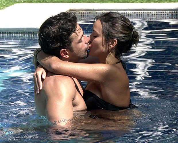 Retrospectiva beijo Junior e Leticia (Foto: BBB/ TV Globo)