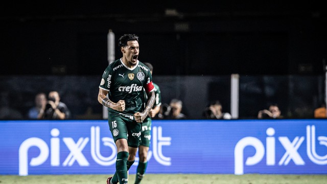 Gustavo Gómez em Santos x Palmeiras