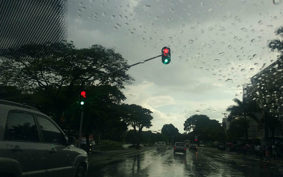 Resultado de imagem para SEMÃFORO DF