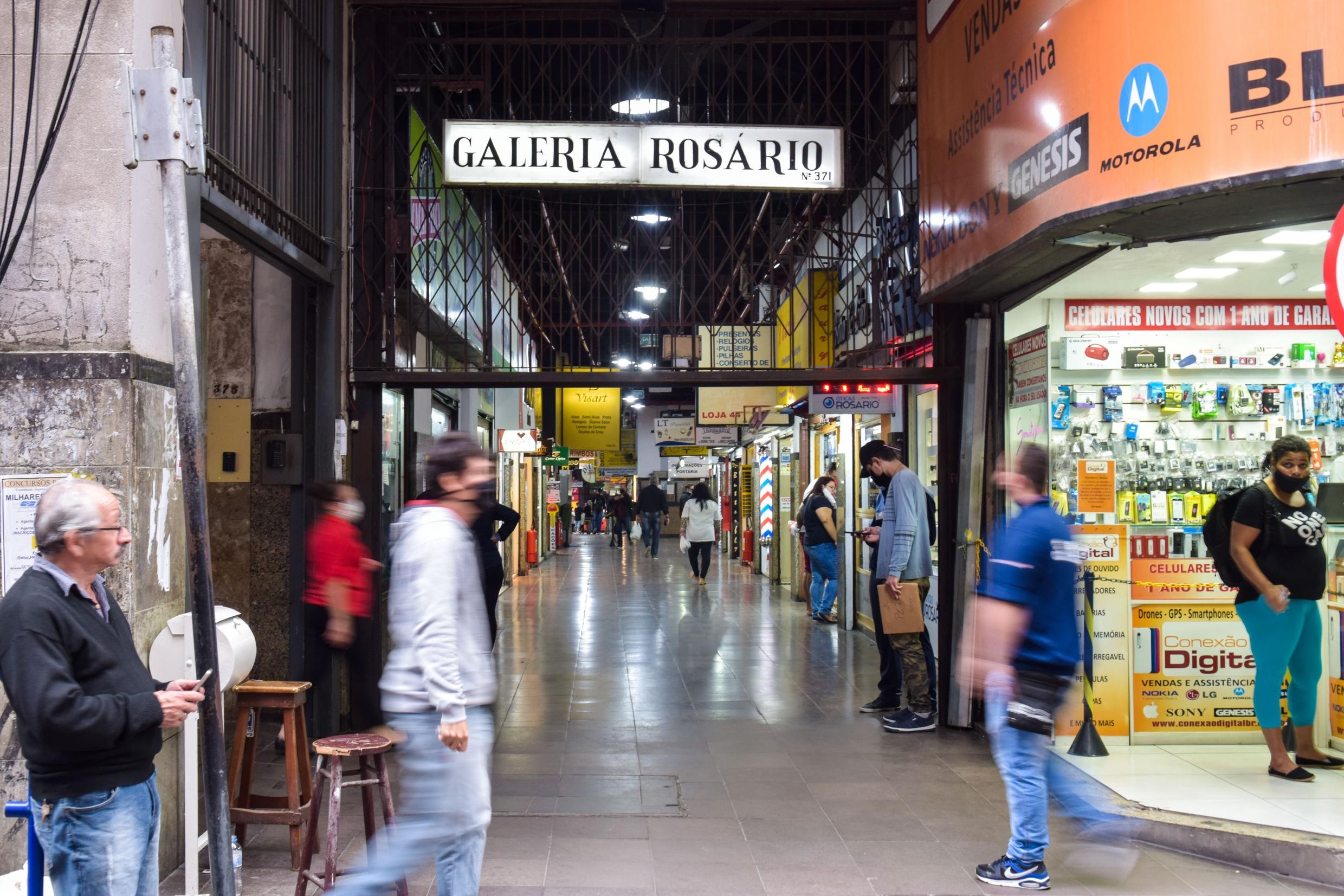 Prefeitura de Porto Alegre autoriza abertura do comércio não essencial de quarta a sexta
