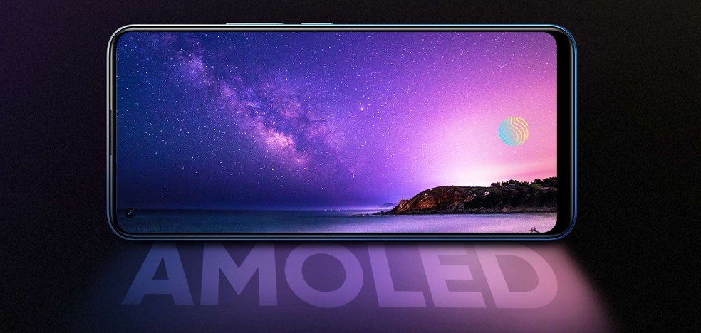 Realme 8 Pro possui tela Super AMOLED — Foto: Divulgação/ Realme