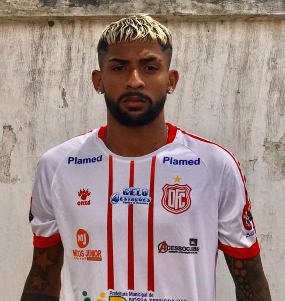 Wallace Santos, lateral-esquerdo Dorense — Foto: Dorense FC/Divulgação