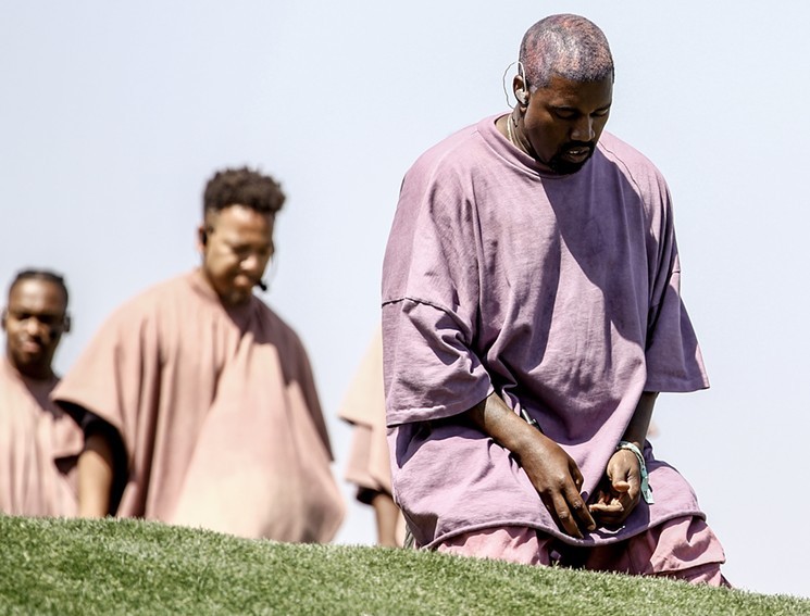 Kanye West durante o Sunday Service no Coachella (Foto: Reprodução/Instagram)