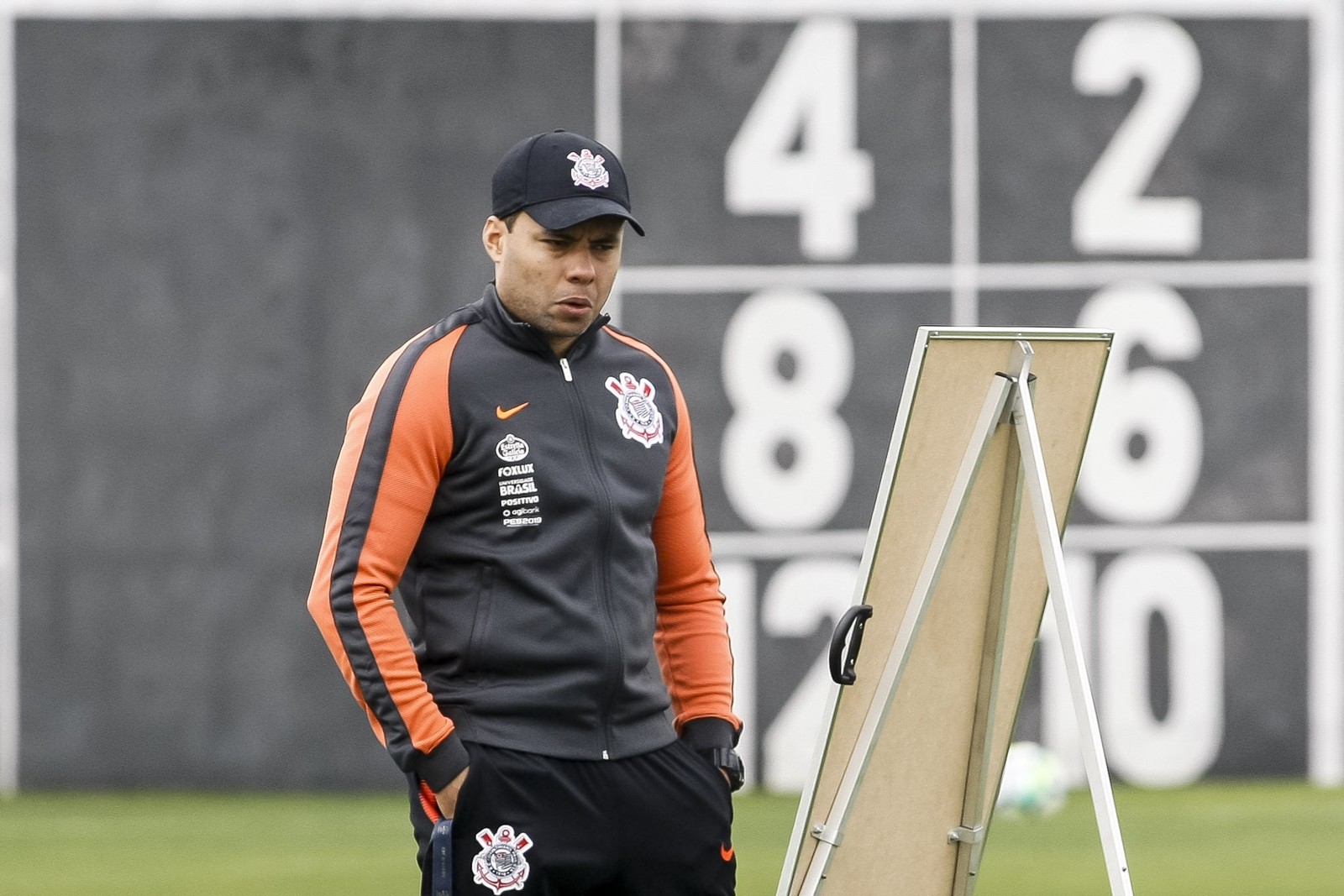 Corinthians faz as contas para avaliar riscos nas últimas rodadas