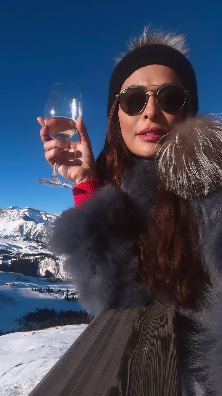 Juliana Paes mostra talento ao esquiar (Foto: Reprodução/ Instagram)