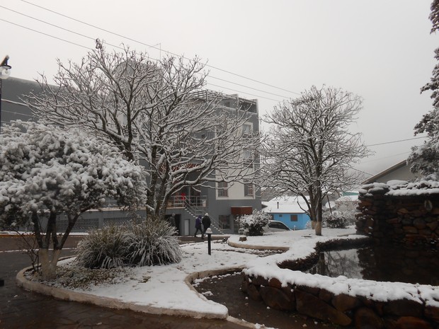 Neve é registrada em São José dos Ausentes, nos Campos de Cima da Serra, RS (Foto: Divulgação/Prefeitura de São José dos Ausentes)