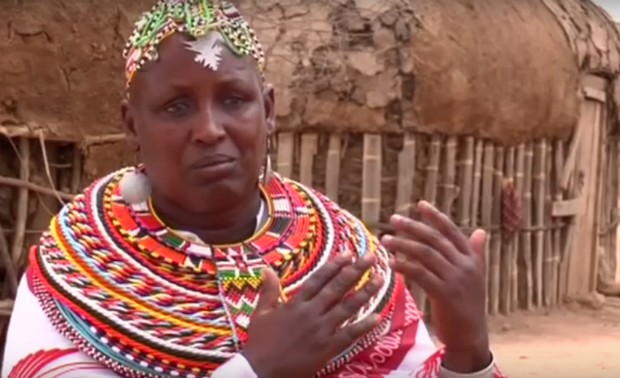 Rebecca Lolosoli fundou a comunidade depois de sofrer violência sexual no Quênia (Foto: Reprodução/YouTube)