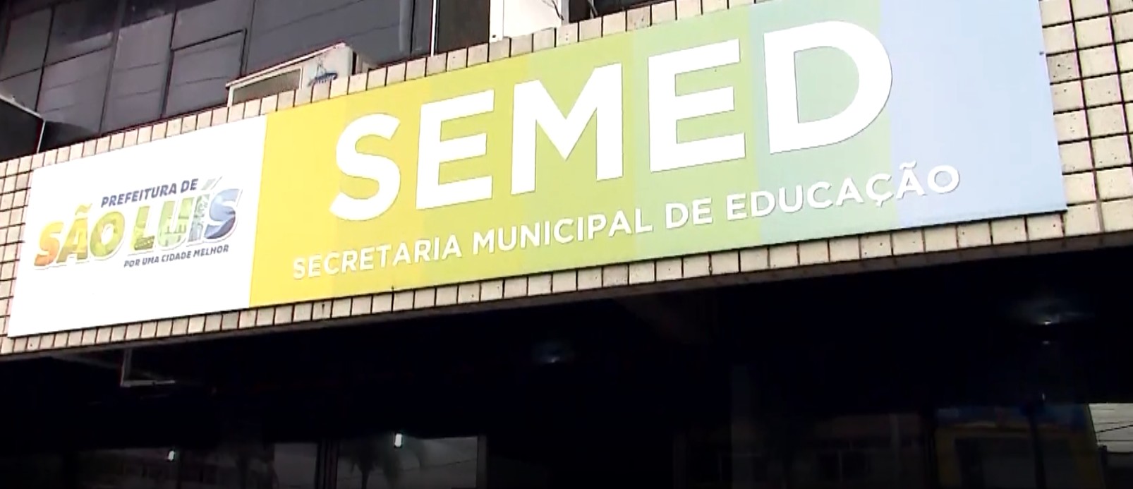 Mães denunciam falta de vagas em escolas da rede municipal, em São Luís