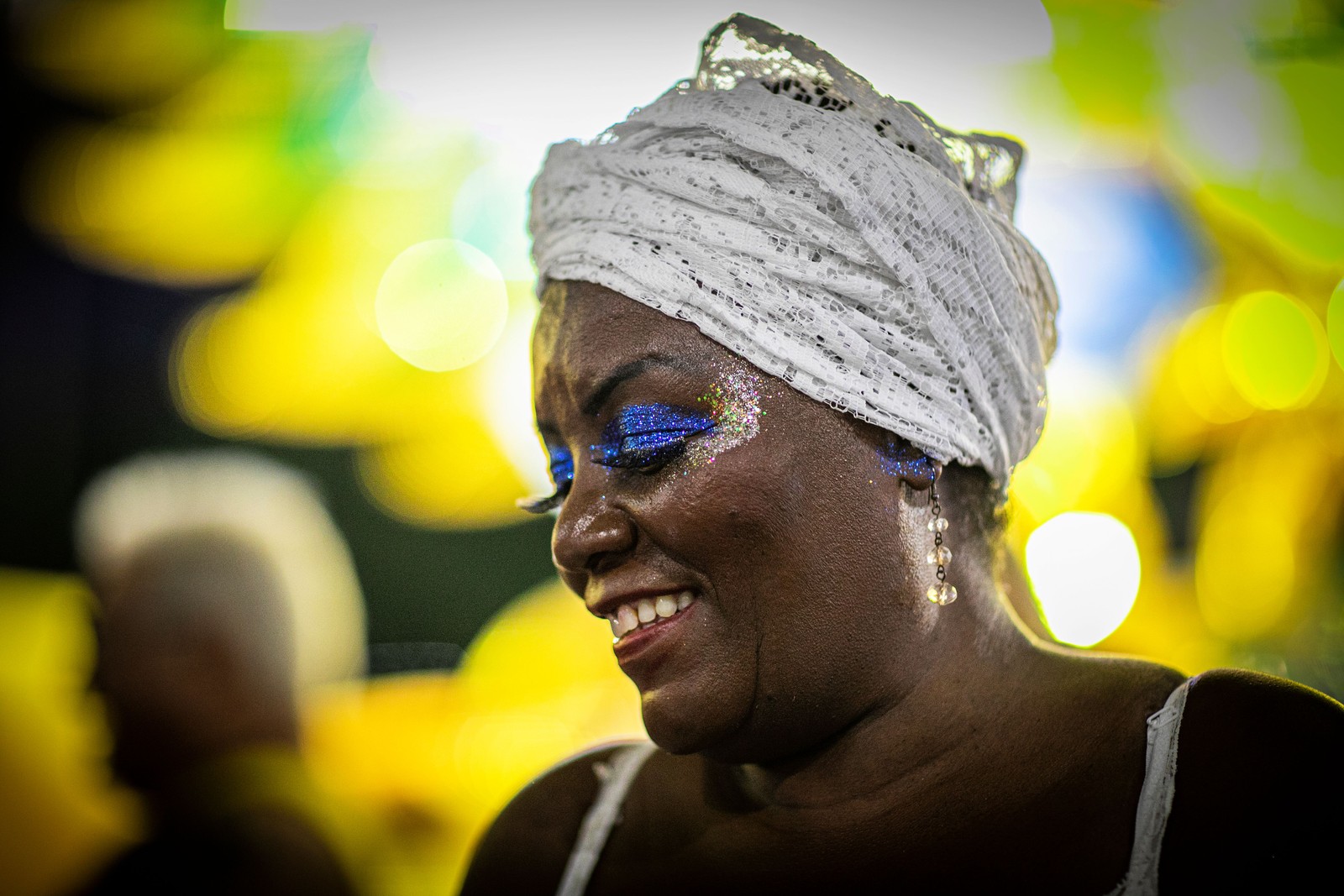 "Pra ser baiana tem que ser apaixonada pelo carnaval e pela ala", acredita Nilcéa — Foto: Guito Moreto/Agência O Globo