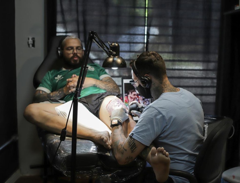 Argel técnico csa tatuagem Abel Ferreira Vira Tatuagem Na Pele De Torcedor Do Palmeiras E Agradece Muito Honrado Campinas E Regiao Ge