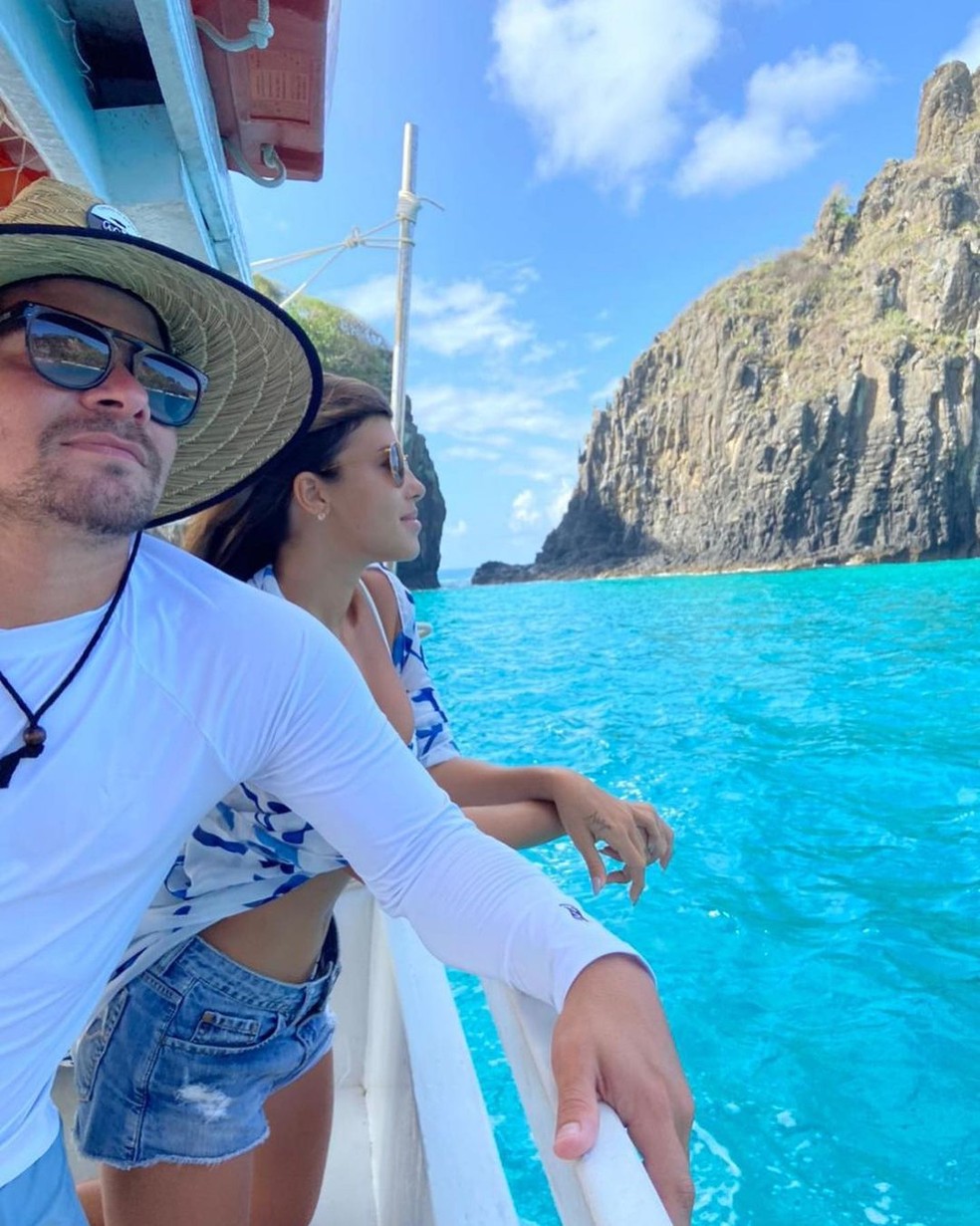 Thiago Martins Relembra Passeio Romantico Com A Namorada Talita Nogueira Amor E Paraiso Famosos Gshow