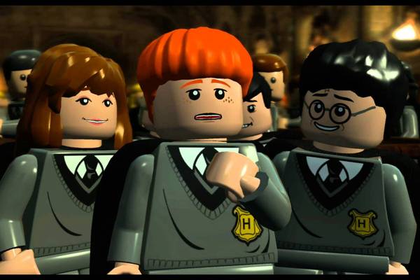 Jogue LEGO Harry Potter - anos 1-4 (EUA), um jogo de Harry potter