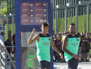 neymar e daniel alves (Foto: Globoesporte.com)