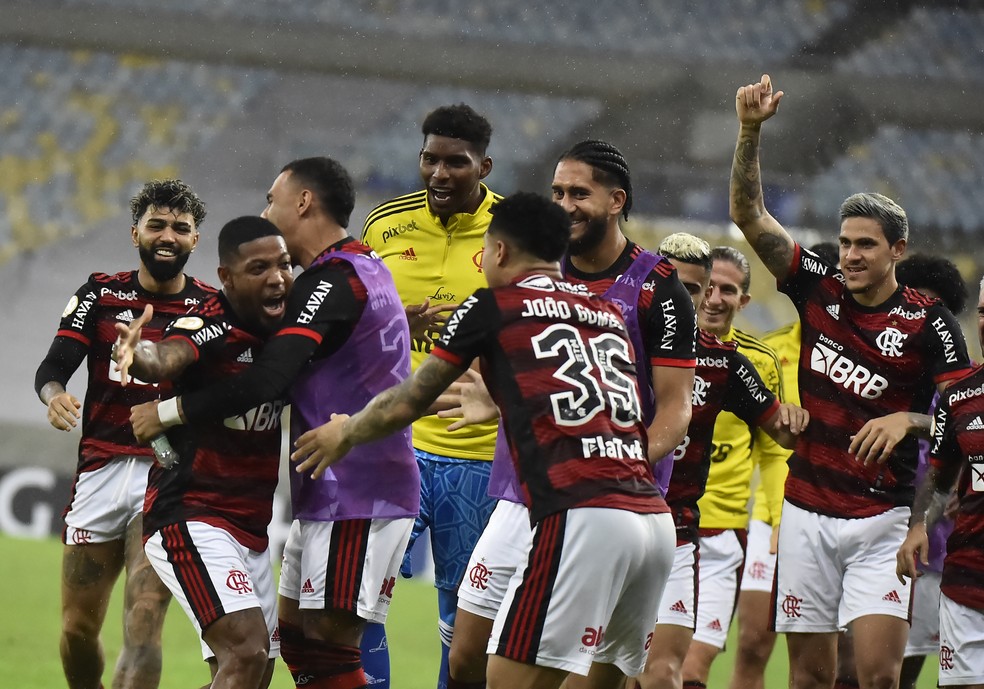 Marinho alfineta Paulo Sousa e se emociona após gol pelo Flamengo: Choro de desabafo
