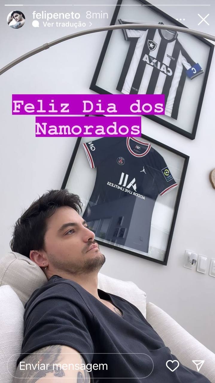 Felipe Neto reclama de Dia dos Namorados sozinho e faz pedido a Léo Picon (Foto: Reprodução / Instagram)
