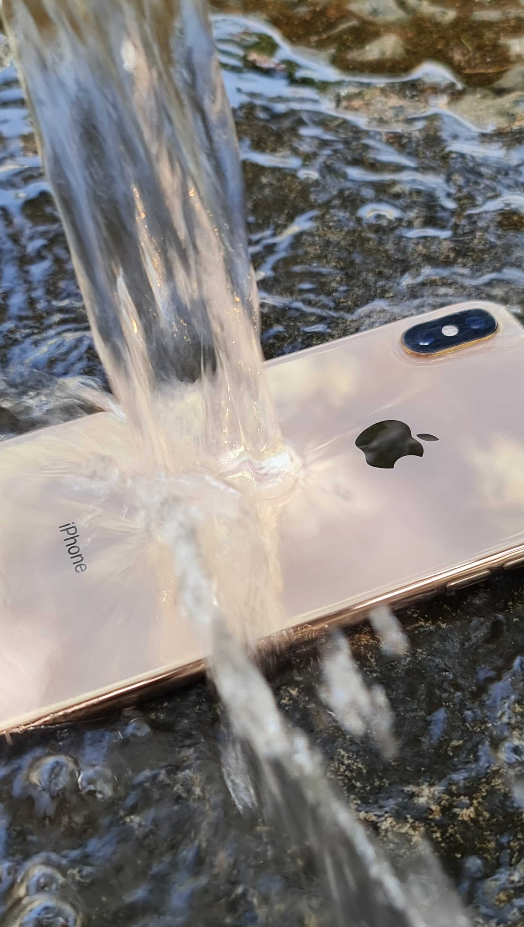 Como tirar água do iPhone? Atalho simples vai expelir líquido do celular