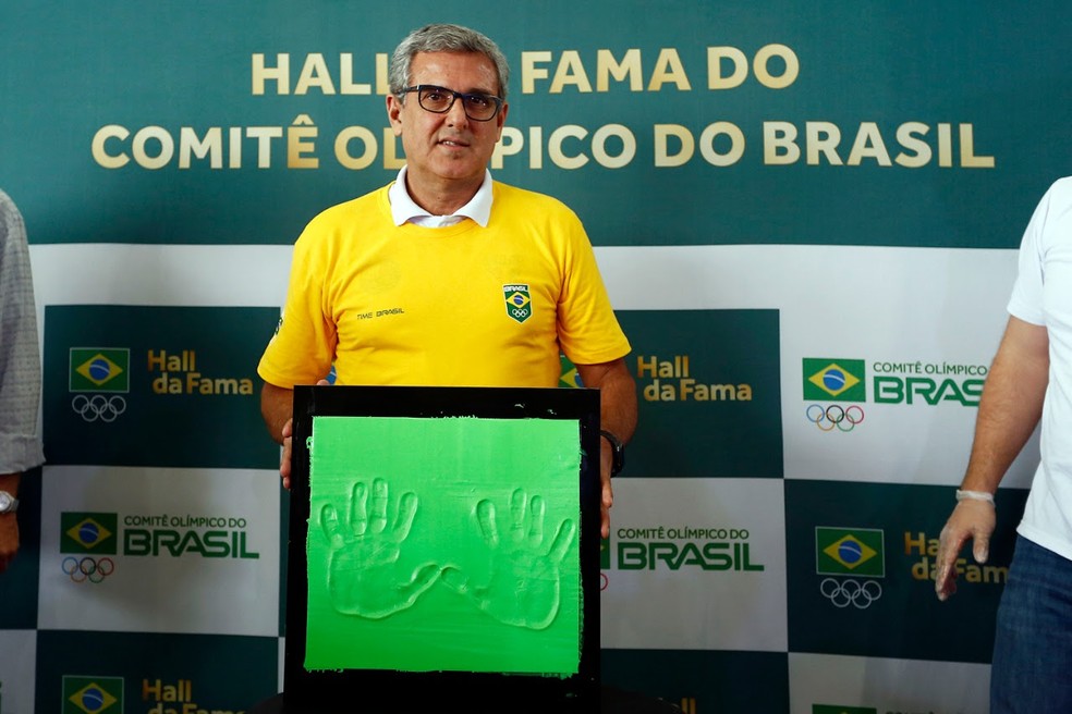 José Roberto Guimarães entra para o Hall da Fama do COB — Foto: Gaspar Nóbrega/CBV