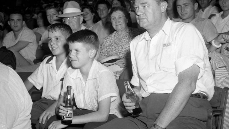 Lítio deixou de ser utilizado como ingrediente do refrigerante 7 Up no início da década de 1950 (Foto: Getty Images via BBC News) Lítio deixou de ser utilizado como ingrediente do refrigerante 7 Up no início da década de 1950 (Foto: Getty Images via BBC News)