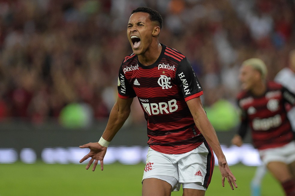 Flamengo x Atl&eacute;tico-GO: Lazaro &mdash; Foto: Andr&eacute; Dur&atilde;o