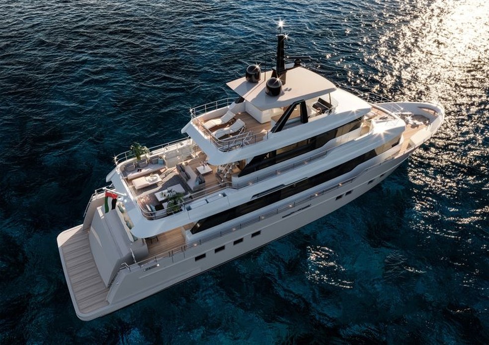 O Nomad 101 fez uma estreia surpresa no Dubai Boat Show. O superiate é fabricado pela construtora naval dos Emirados, Gulf Craft — Foto: Gulf Craft